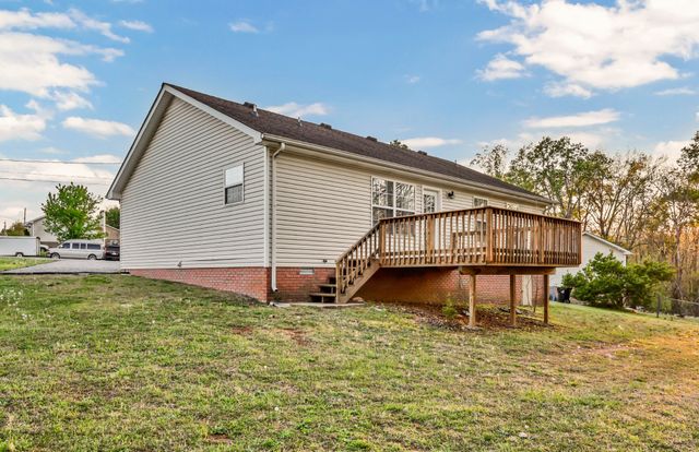 901 Lindsey Dr, Clarksville, TN 37042