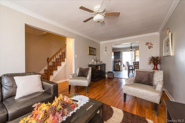 2515 Eastchester Road, Bronx, NY 10469