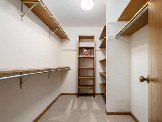 3249 Newgate Court, Dublin, OH 43017