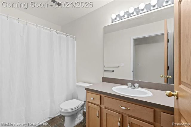 4030 Kirkway Court 125, Howell, MI 48843