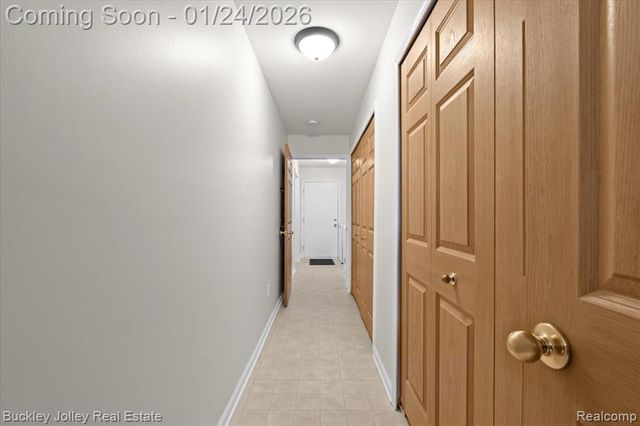 4030 Kirkway Court 125, Howell, MI 48843