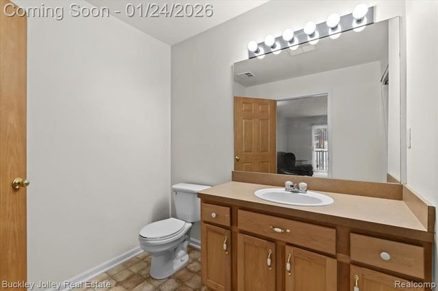 4030 Kirkway Court 125, Howell, MI 48843