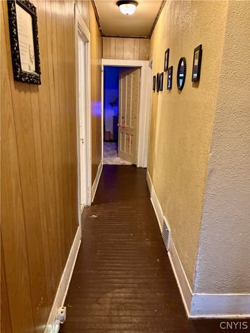 43 Grant Avenue, Auburn, NY 13021