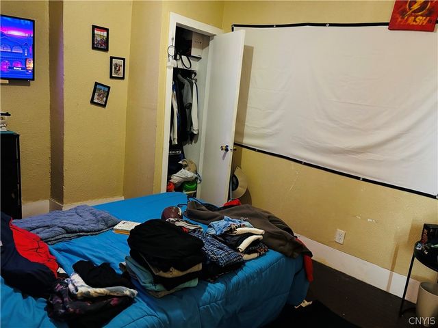 43 Grant Avenue, Auburn, NY 13021