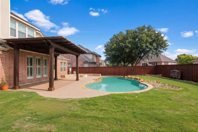 830 Woodview Drive, Prosper, TX 75078