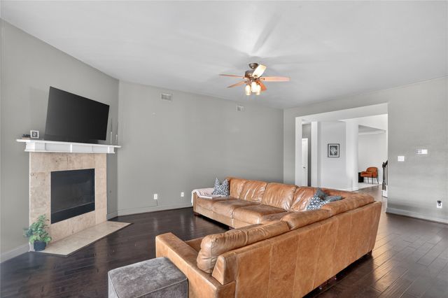 830 Woodview Drive, Prosper, TX 75078