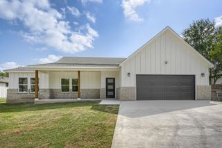 334 Nene LN, Bastrop, TX 78602