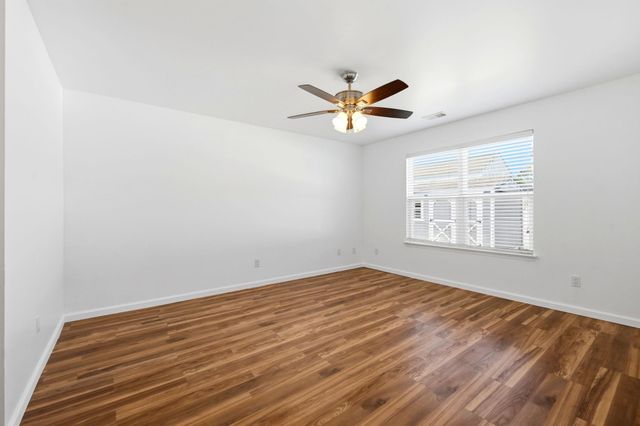 430 Quinta St., Longs, SC 29568