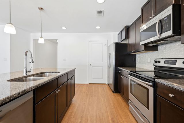 430 Quinta St., Longs, SC 29568