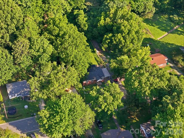2505 Druid Hills Way, Charlotte, NC 28206
