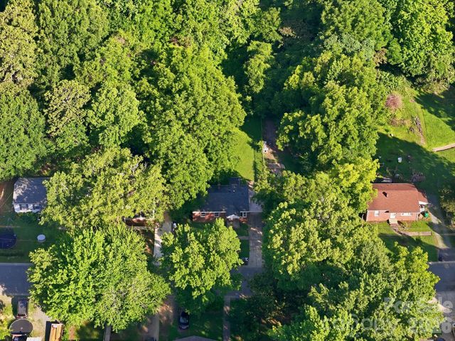 2505 Druid Hills Way, Charlotte, NC 28206