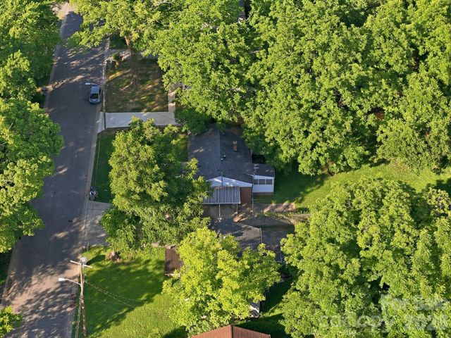 2505 Druid Hills Way, Charlotte, NC 28206