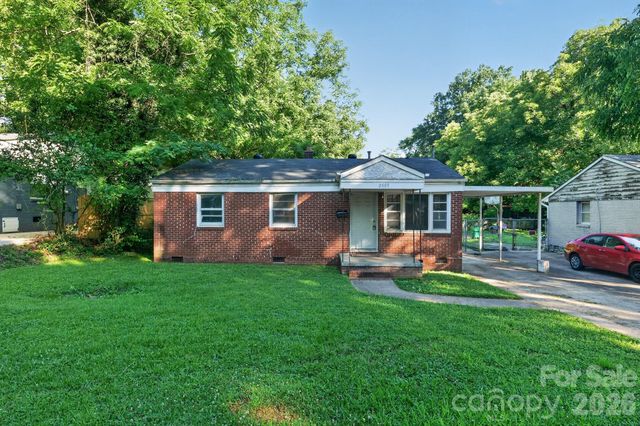 2505 Druid Hills Way, Charlotte, NC 28206