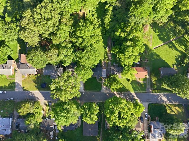 2505 Druid Hills Way, Charlotte, NC 28206
