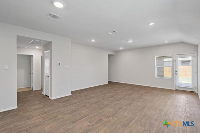 211 Whipporwill Lane, San Marcos, TX 78666