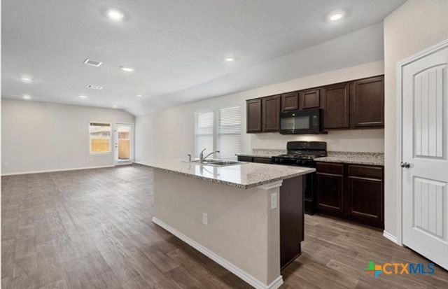 211 Whipporwill Lane, San Marcos, TX 78666