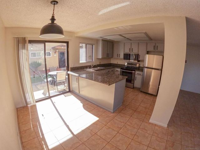 1141 47 Reed Ave., San Diego, CA 92109