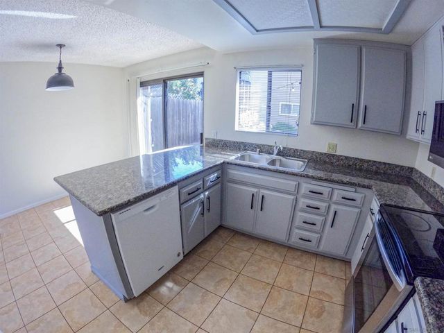 1141 47 Reed Ave., San Diego, CA 92109
