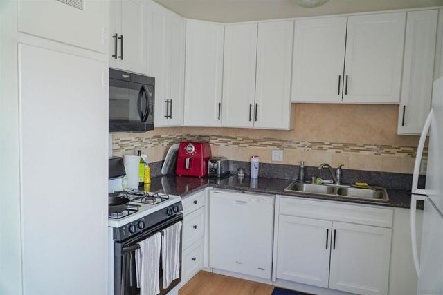 1141 47 Reed Ave., San Diego, CA 92109
