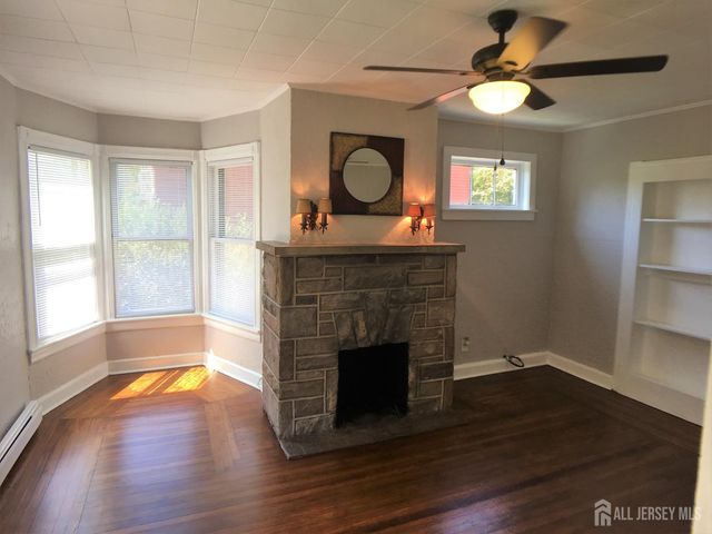 68 W Cliff Street, Somerville, NJ 08876