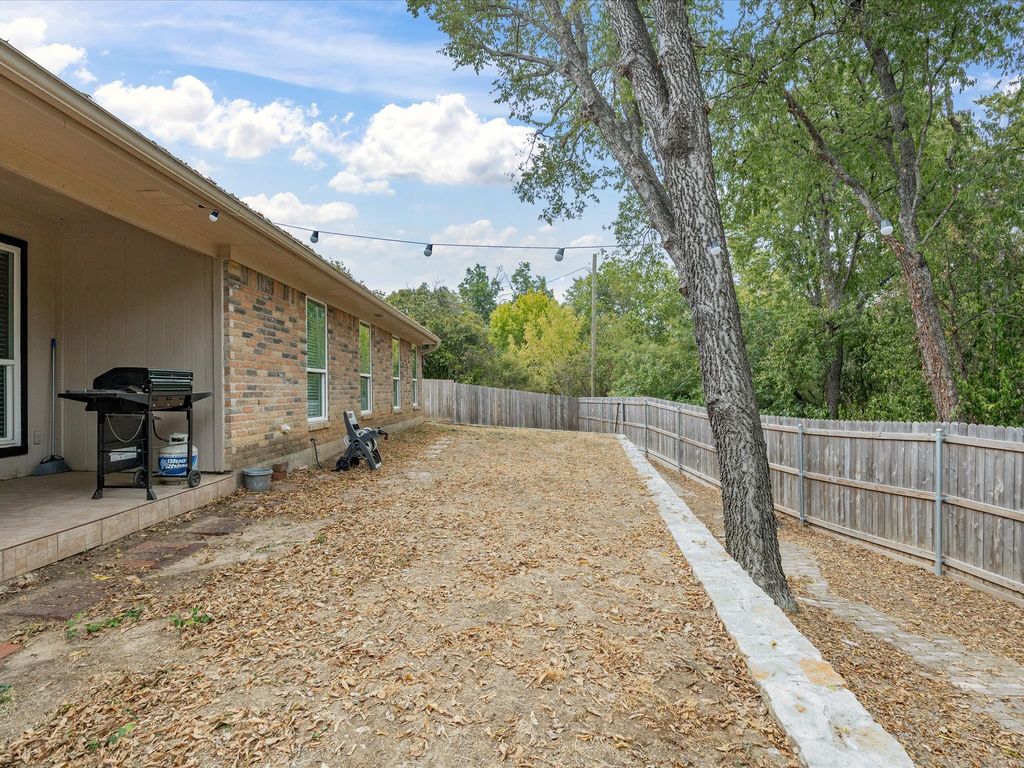 1701 Queen Street, Fort Worth, TX 76103 — photo 4