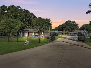 390 Lanier Road, Combine, TX 75159