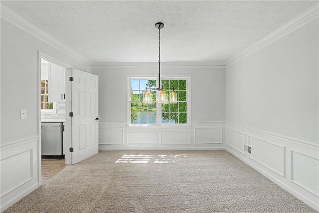 1263 Summit Chase Drive, Snellville, GA 30078