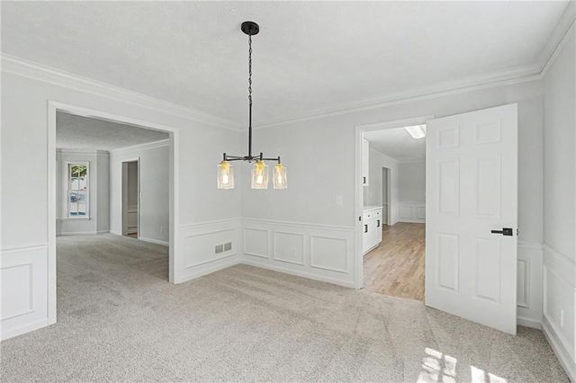 1263 Summit Chase Drive, Snellville, GA 30078