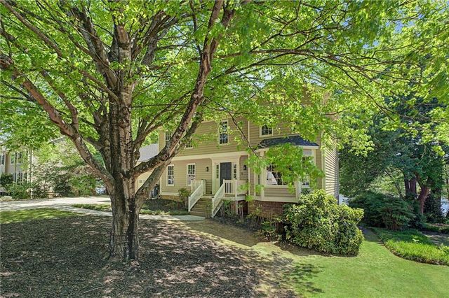 1263 Summit Chase Drive, Snellville, GA 30078