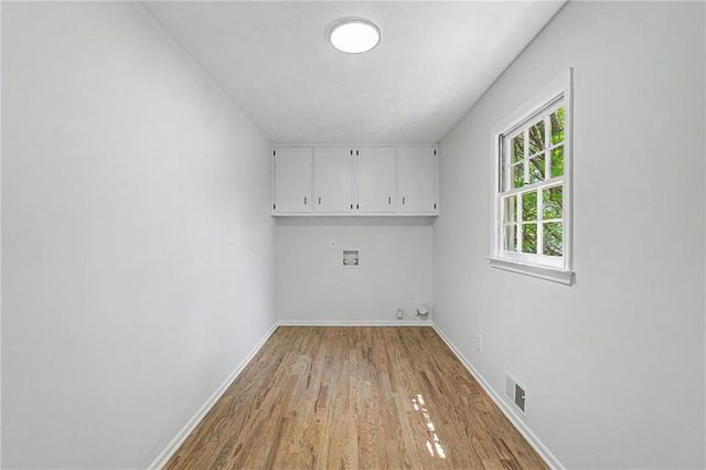 1263 Summit Chase Drive, Snellville, GA 30078