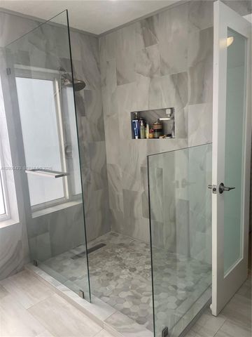 15146 SW 92nd Ter, Miami, FL 33196