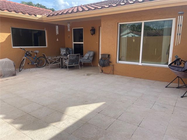 15146 SW 92nd Ter, Miami, FL 33196