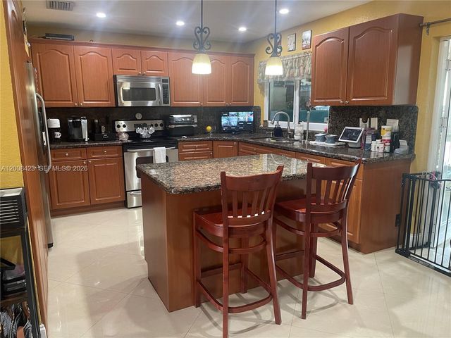 15146 SW 92nd Ter, Miami, FL 33196