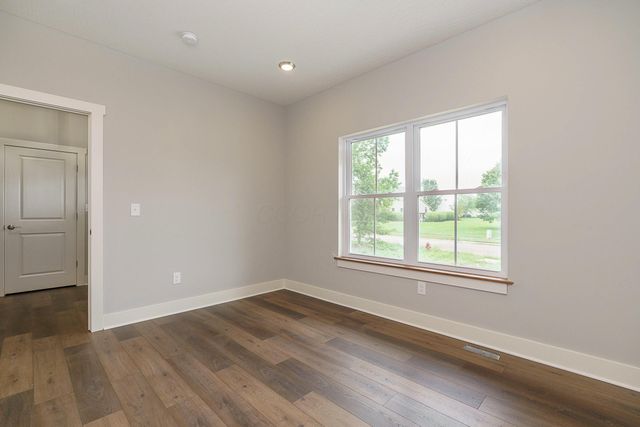 8294 MORGAN Street NW, Pickerington, OH 43147