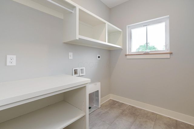 8294 MORGAN Street NW, Pickerington, OH 43147