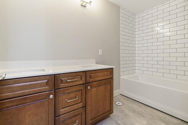 8294 MORGAN Street NW, Pickerington, OH 43147