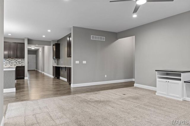 221 Northern Pines Court, St Peters, MO 63376