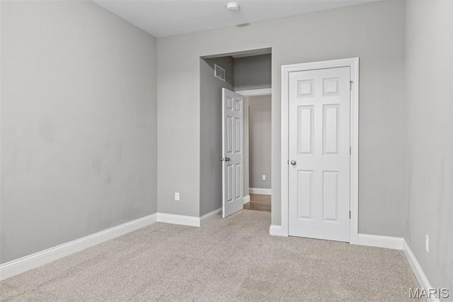 221 Northern Pines Court, St Peters, MO 63376