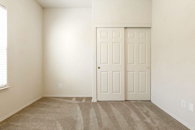 5200 Dulce Drive NE, Rio Rancho, NM 87144