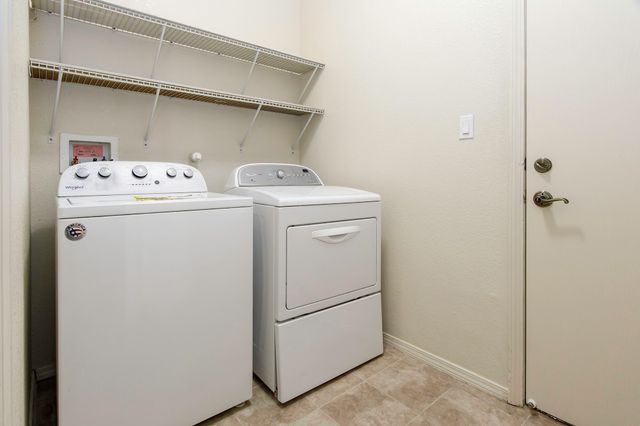 5200 Dulce Drive NE, Rio Rancho, NM 87144