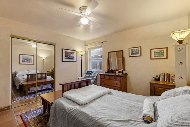 2853 Pueblo Jacona, Santa Fe, NM 87507