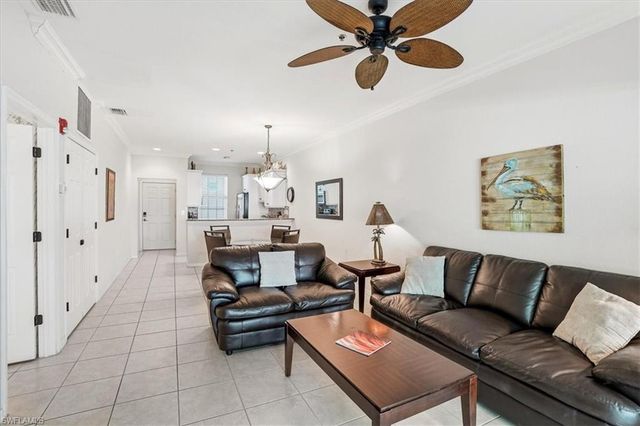140 Palm ST 207, Marco Island, FL 34145