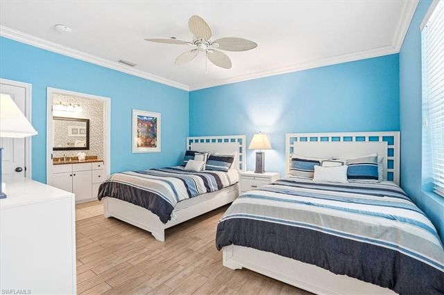 140 Palm ST 207, Marco Island, FL 34145