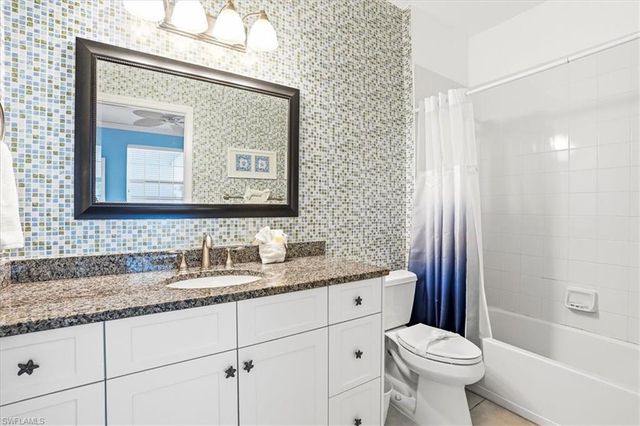 140 Palm ST 207, Marco Island, FL 34145
