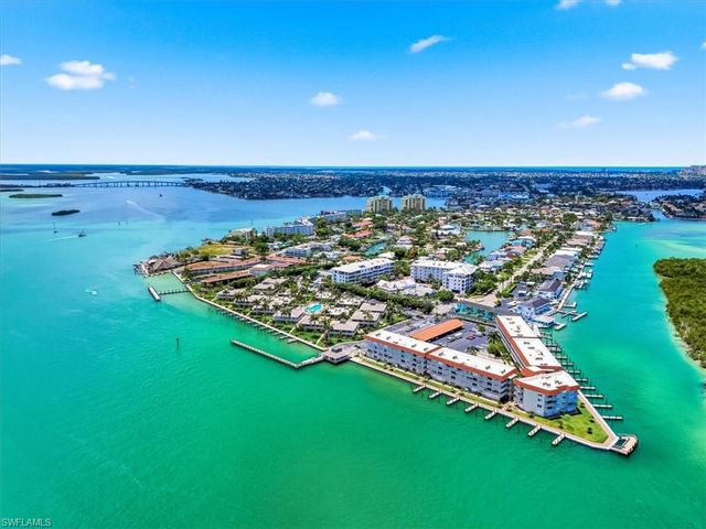 140 Palm ST 207, Marco Island, FL 34145