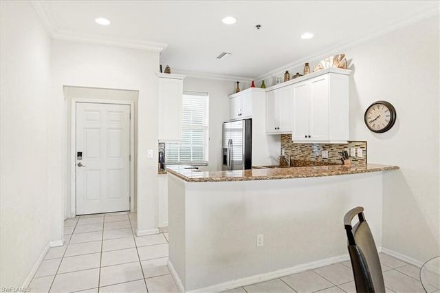 140 Palm ST 207, Marco Island, FL 34145
