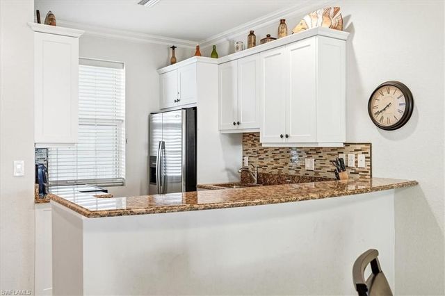 140 Palm ST 207, Marco Island, FL 34145