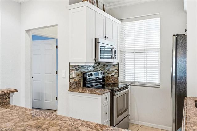 140 Palm ST 207, Marco Island, FL 34145