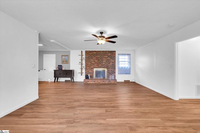 103 Princess Avenue, Anderson, SC 29621