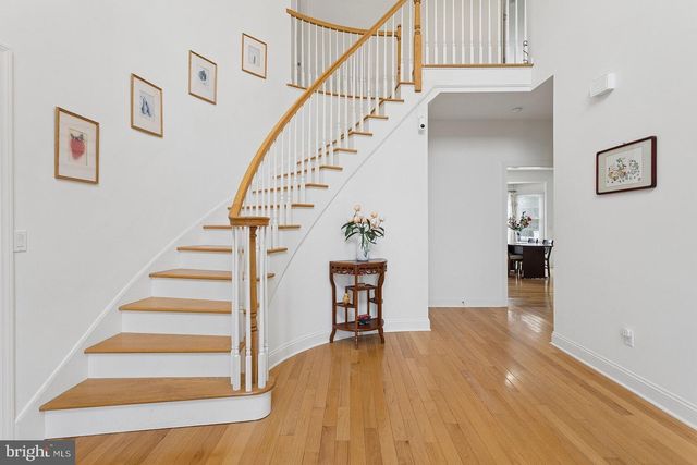 11 PETRIK FARM RD, Hillsborough, NJ 08844